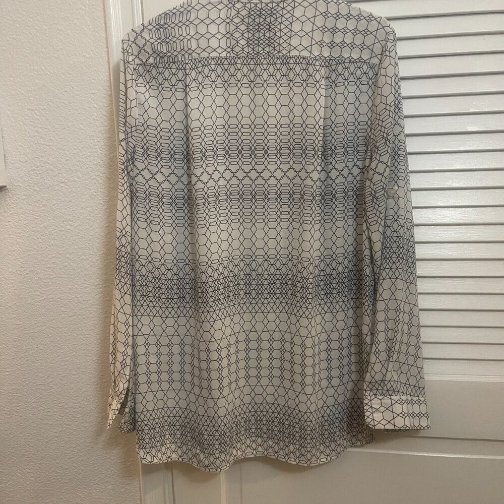 Banana Republic Sheer Geometric Print Blouse Medium - Picture 3 of 11